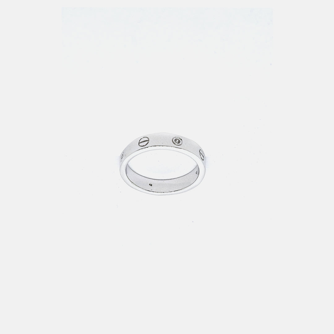 LuxeAura Women’s Band