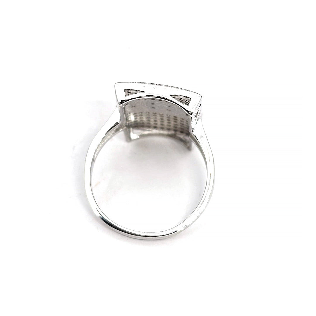 Ring Big car logo style