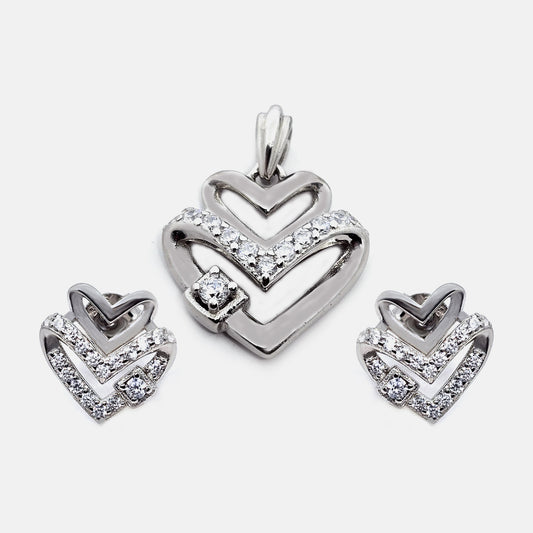 light wt pendent-set heart