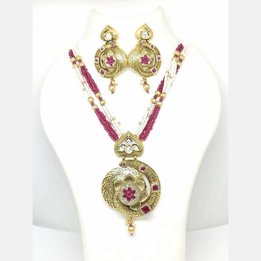 Antique necklace set